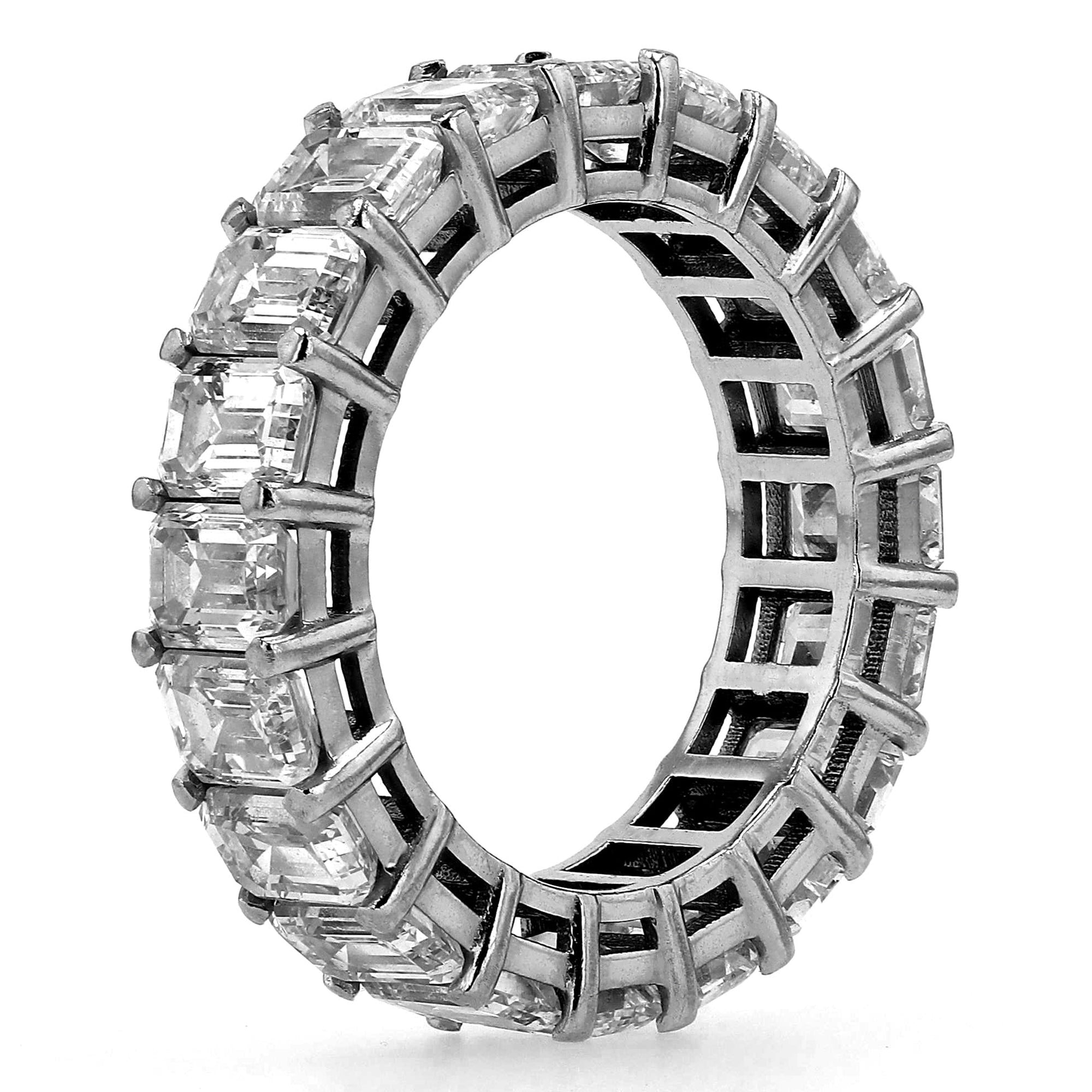 Emerald Eternity Band 7Ct