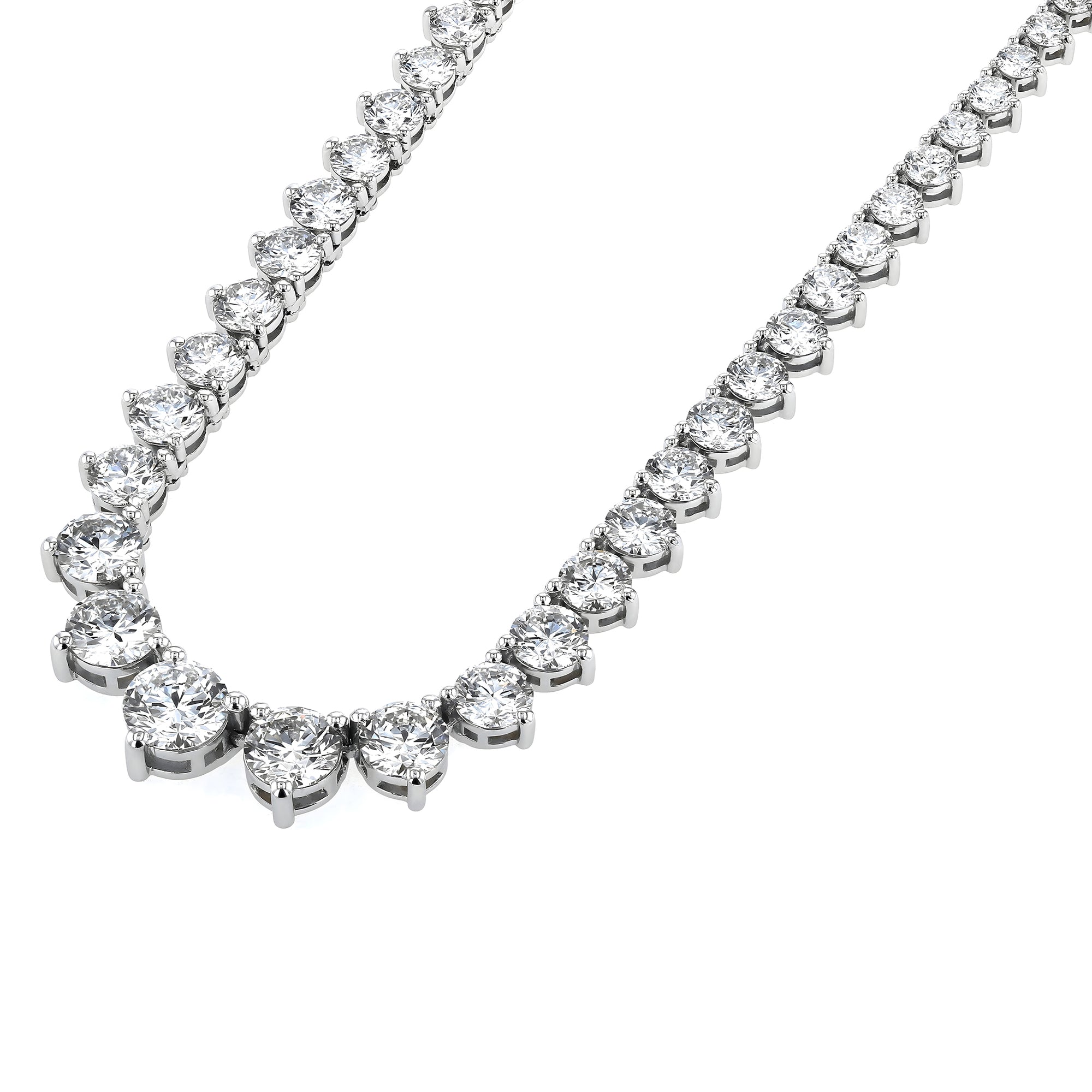 Round Graduated 3 Prong Necklace 15.74Ct
