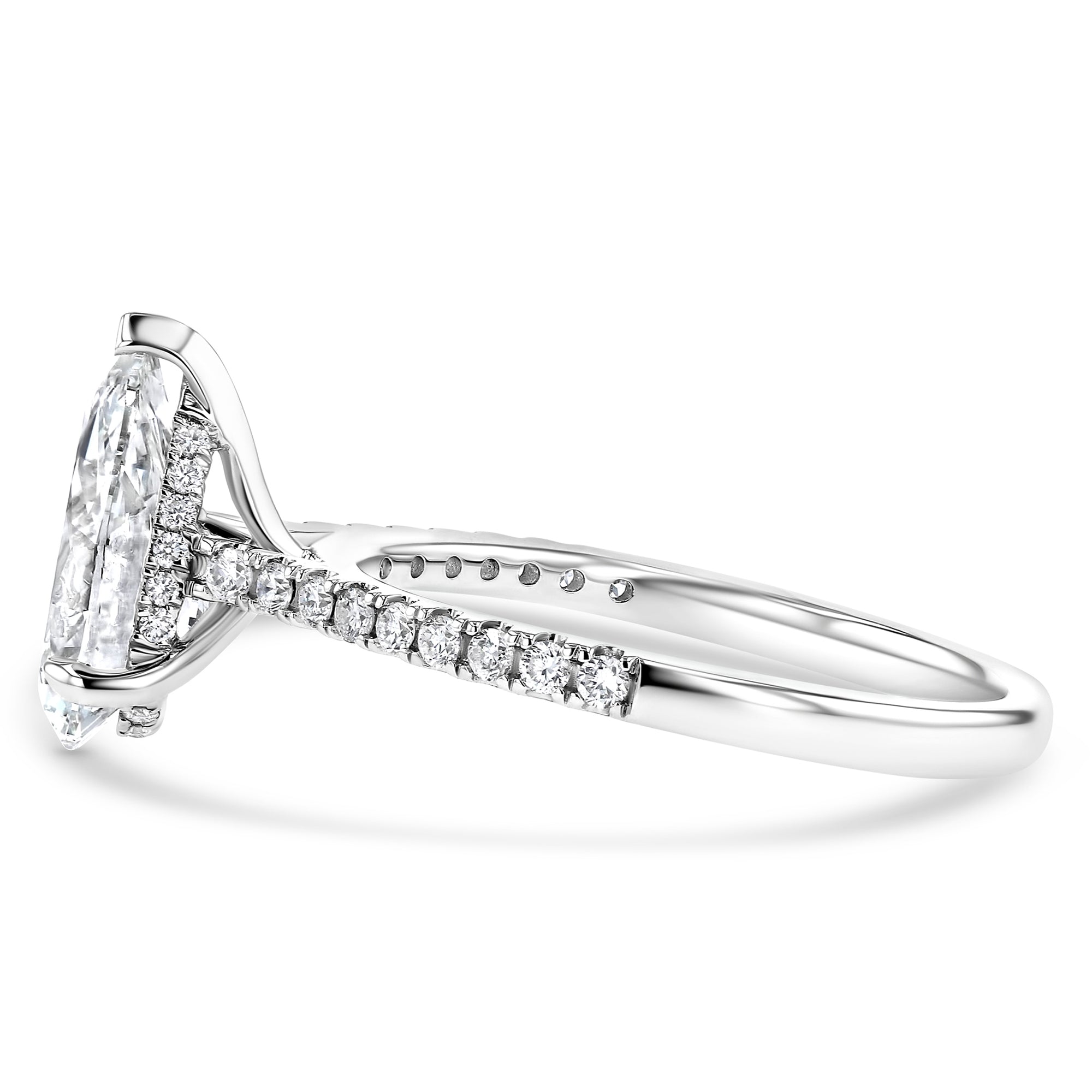 Pear Hidden Halo Half Pave