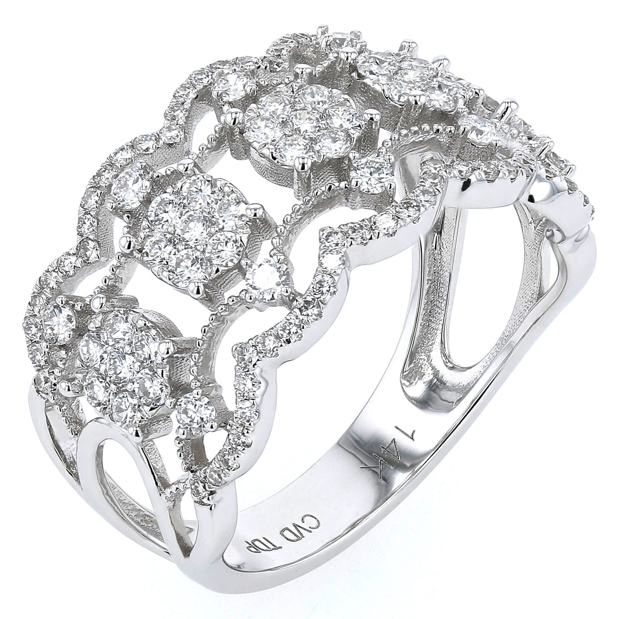 Fancy Design Round Ring
