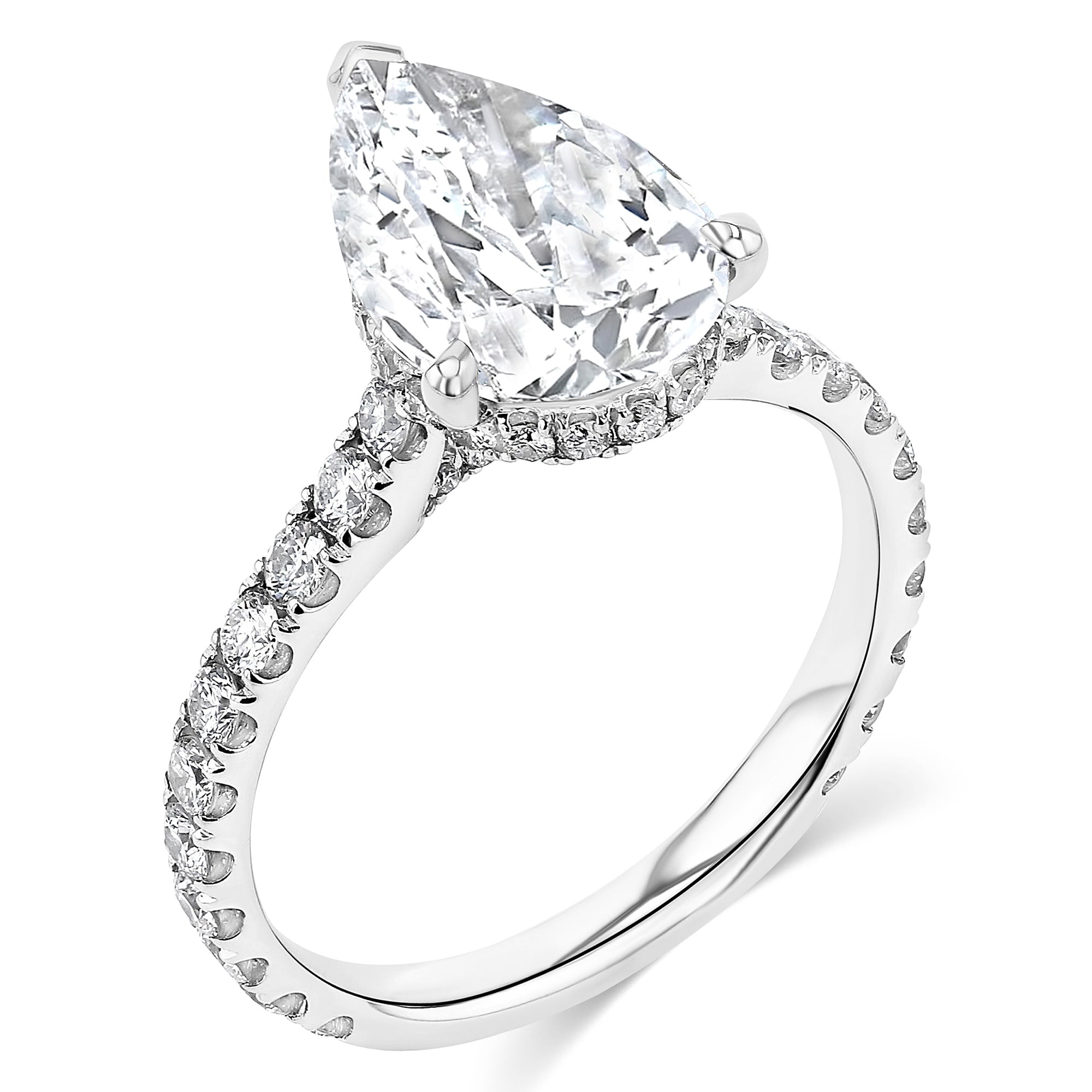 Pear EVS2 GIGI 635418010 SMR00441P Hidden Halo Pave 0.68ct 2.27g