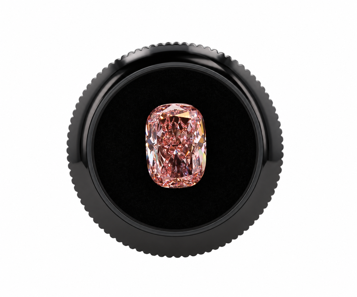 6 CT Fancy Vivid Pink Cushion