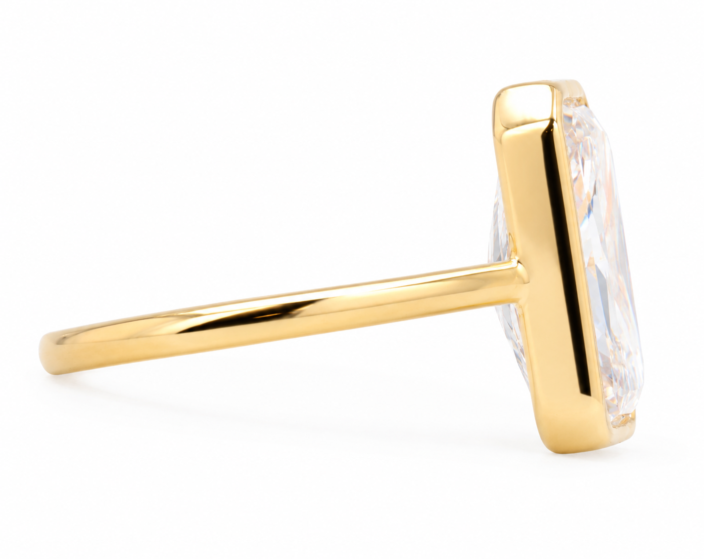 The Catherine Radiant Bezel